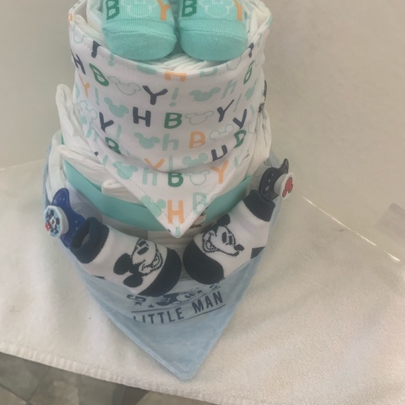 New Mickey Mouse diaper cake.50 diapers, 3 bibs, 2pair of socks 3 pacifiers - Picture 2 of 12